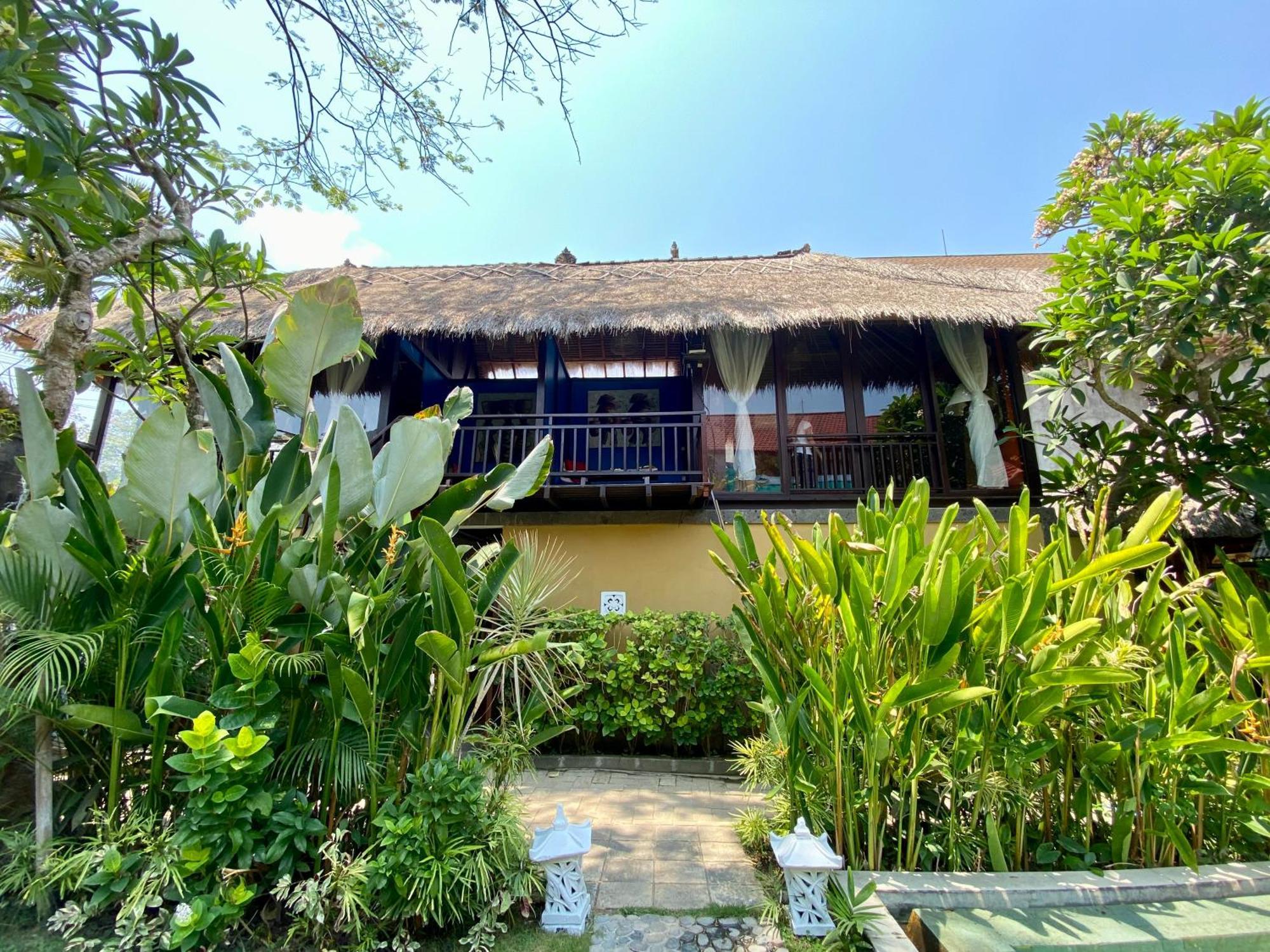 Little Tree House Hotel Sanur  Room photo