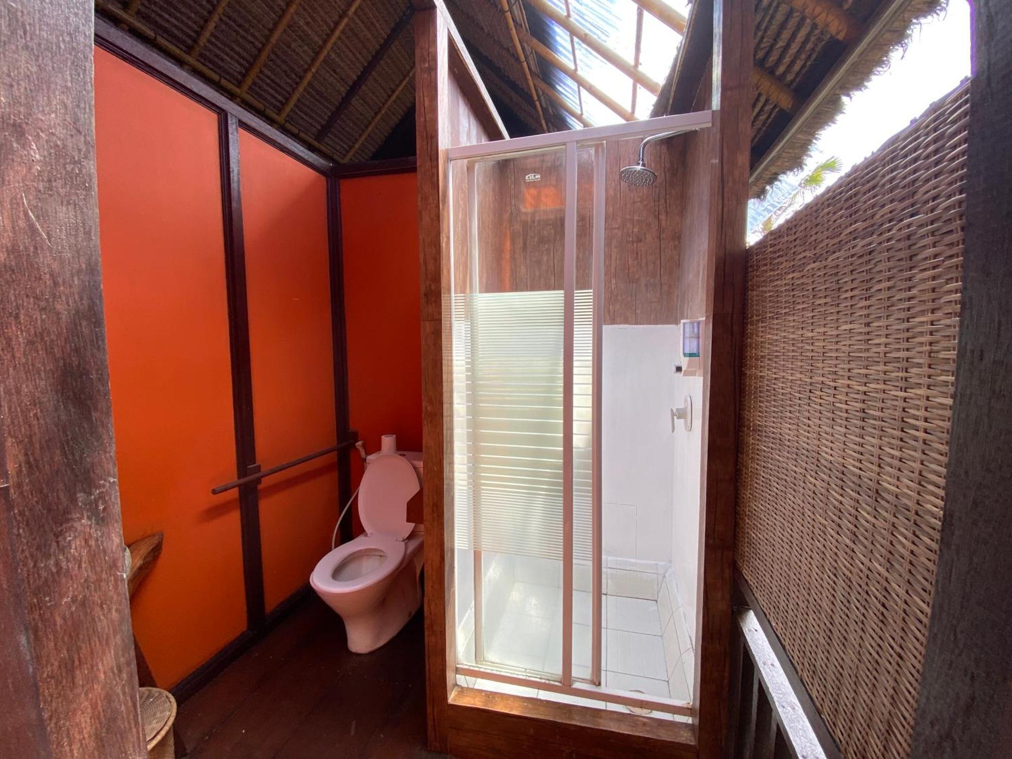 Little Tree House Hotel Sanur  Room photo