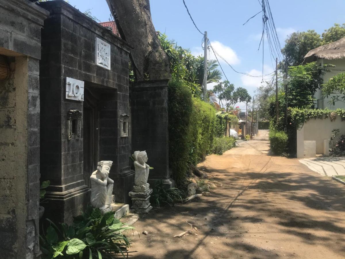 Little Tree House Hotel Sanur  Exterior photo